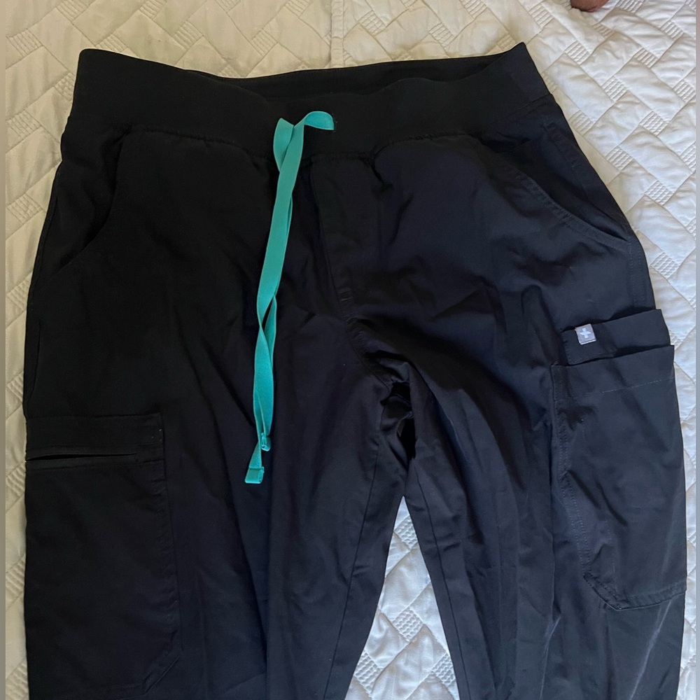Figs Technical Collection Black Scrub Pants